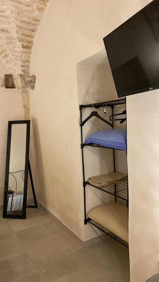 Nicole20 Hotel Ceglie Messapica Bagian luar foto